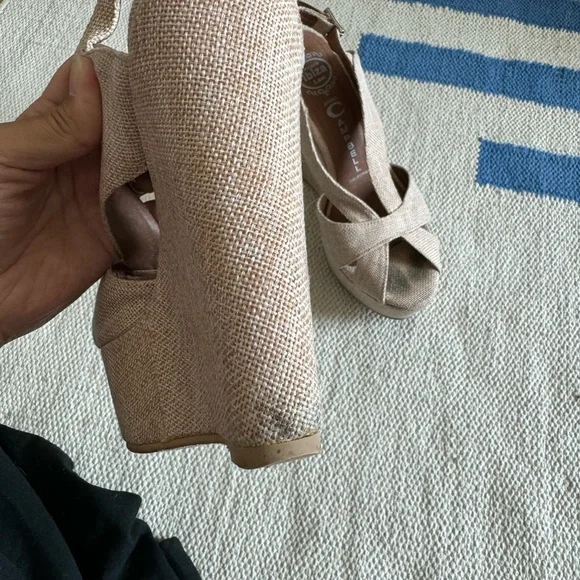 Jeffrey Campbell Ibiza Light Pink Woven Platform Wedge Sandals - Picture 4 of 7